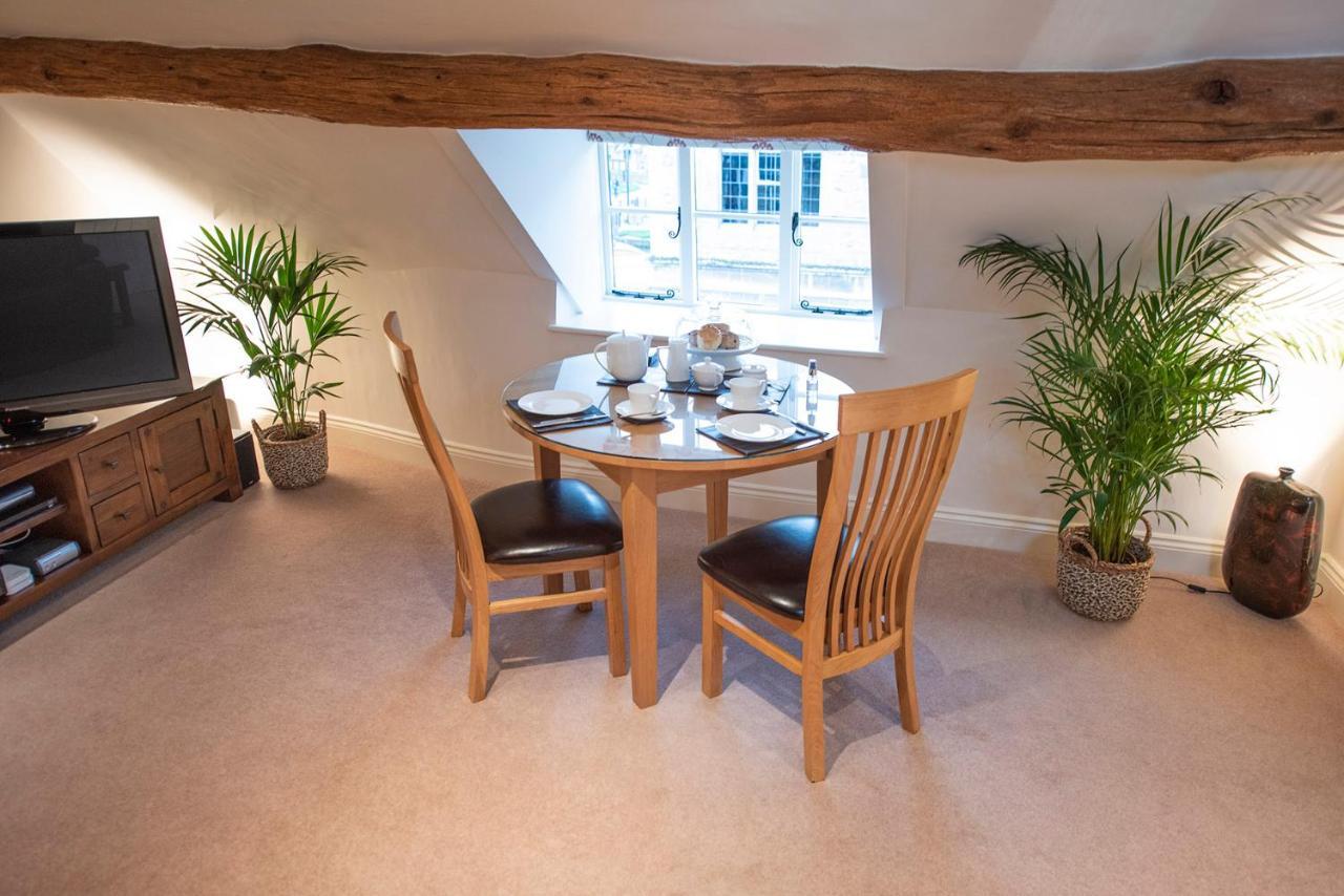 Neroli River View Apartment Bourton-on-the-Water Dış mekan fotoğraf