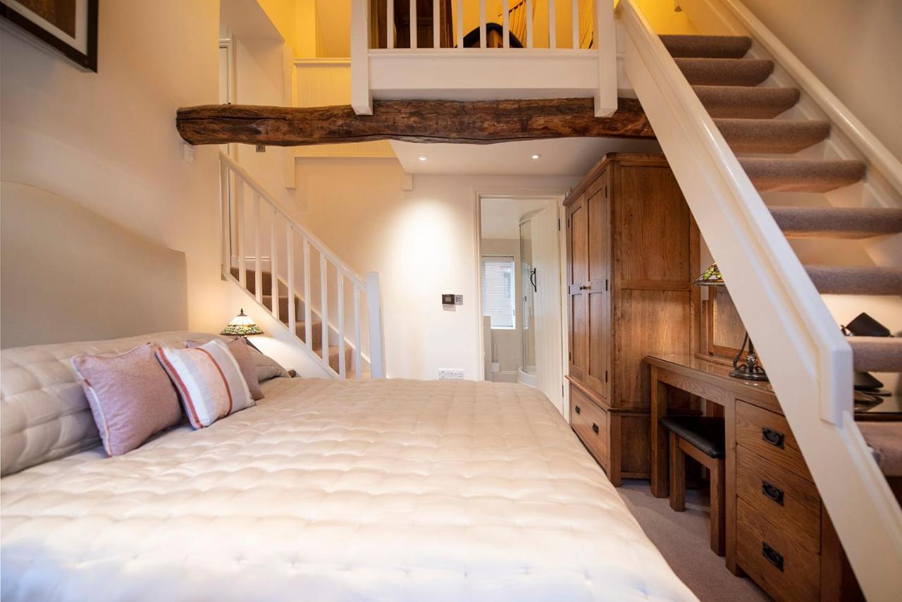 Neroli River View Apartment Bourton-on-the-Water Dış mekan fotoğraf
